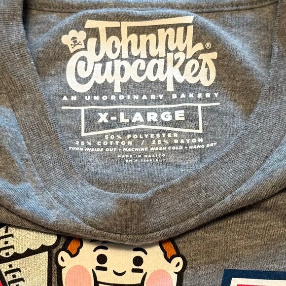JOHNNY CUPCAKES Big Kid GOAT Tom Brady Patriots T-Shirt Men's XL‎ - Picture 6 of 8